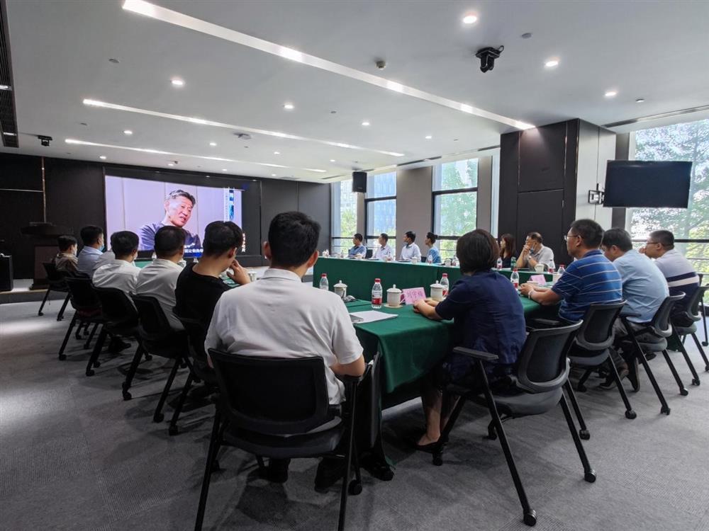 以案為鑒筑防線，警鐘長(zhǎng)鳴促廉潔